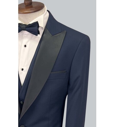 SUIT SARTORIA LACİVERT SİVRİ YAKA DAMATLIK 5648